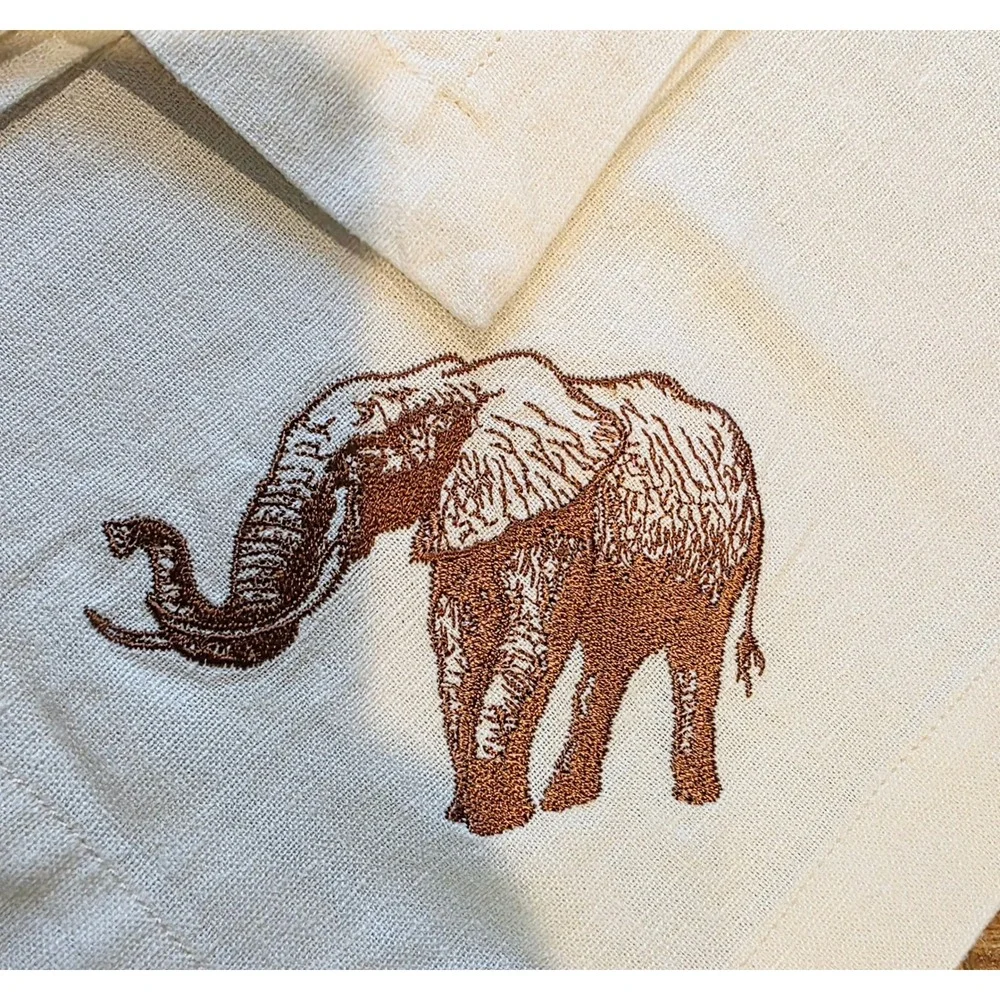 Vintage Embroidered Linen Safari Napkins Elephant Giraffe Set of 4 Cream Brown